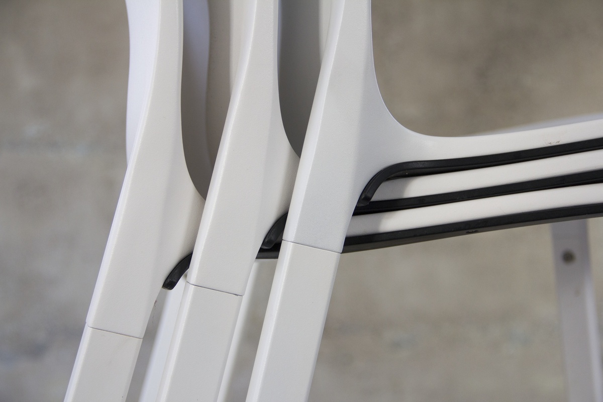 Rear leg joint